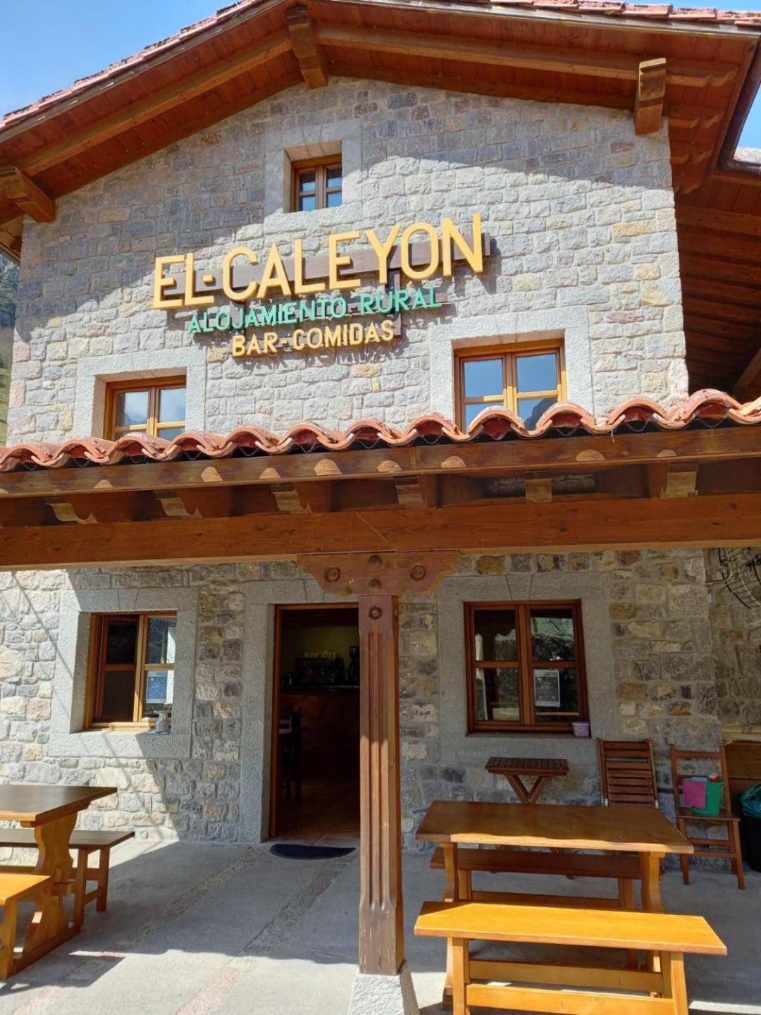 Bed and Breakfast El Caleyon Bulnes Zewnętrze zdjęcie